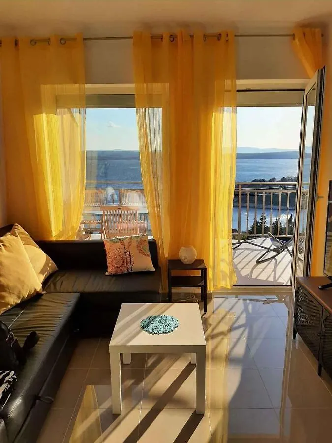Apartment In Dramalj 42062